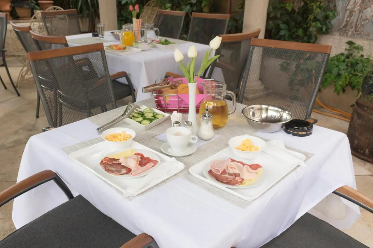Rooms And Apartments Palma B&B メドゥリン 3*,  クロアチア