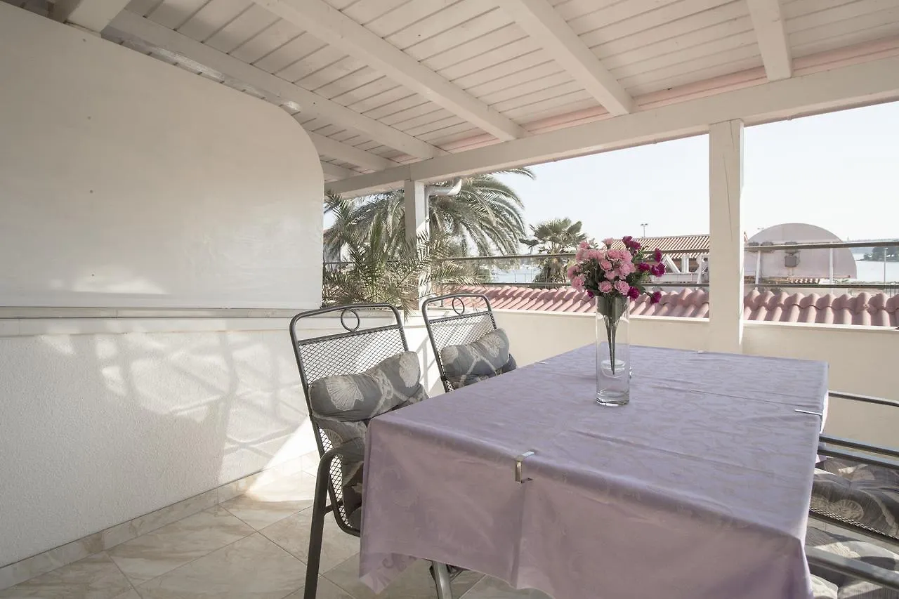 Bed & Breakfast Rooms And Apartments Palma B&B Medulin