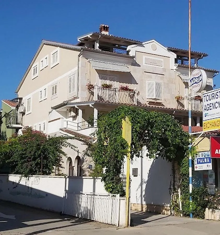 Bed & Breakfast Rooms And Apartments Palma B&B Medulin