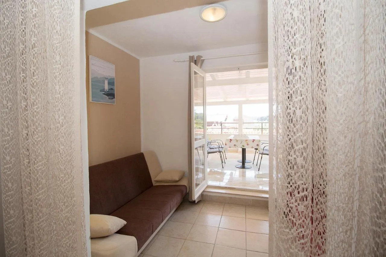 Rooms And Apartments Palma B&B 梅杜林 克罗地亚