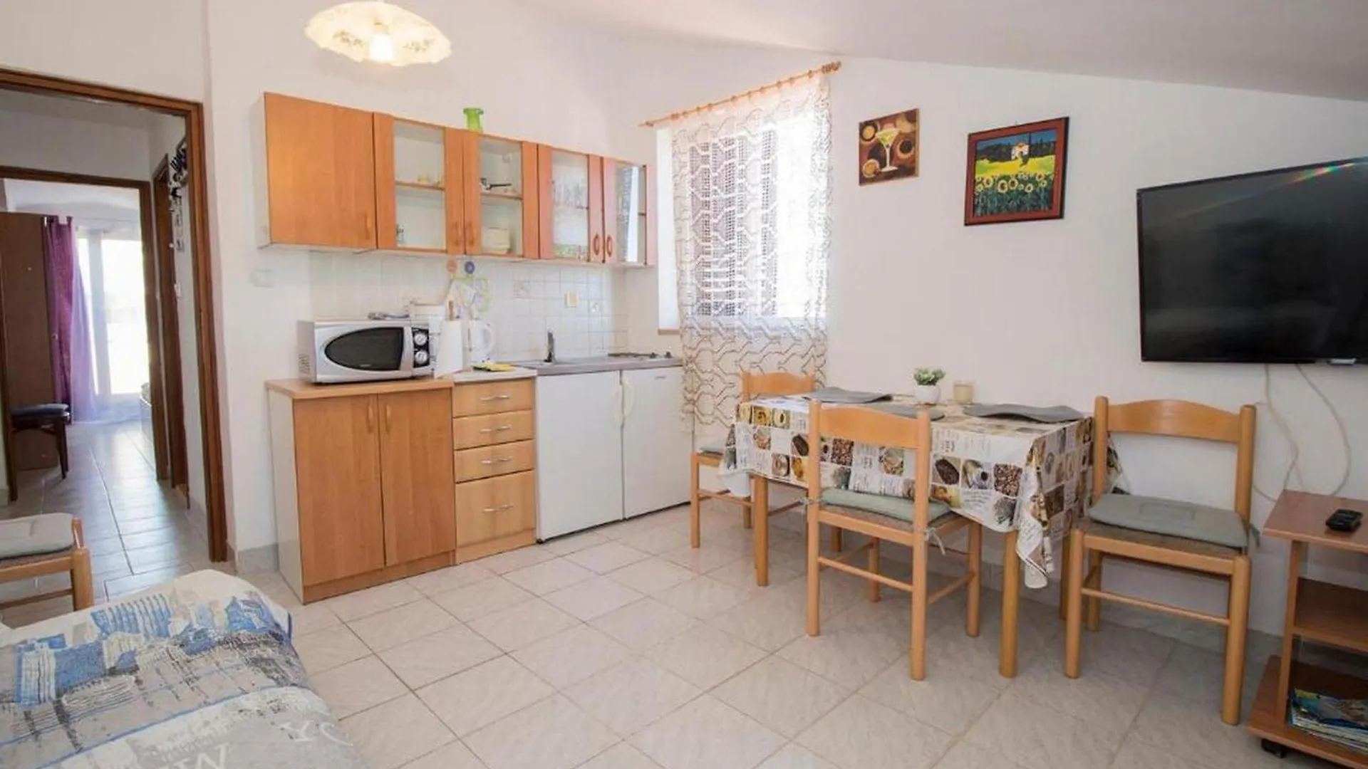 Rooms And Apartments Palma B&B Medulin Bed & Breakfast